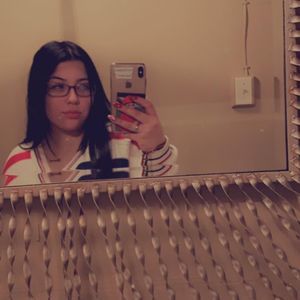 Meet your Posher, Caroline